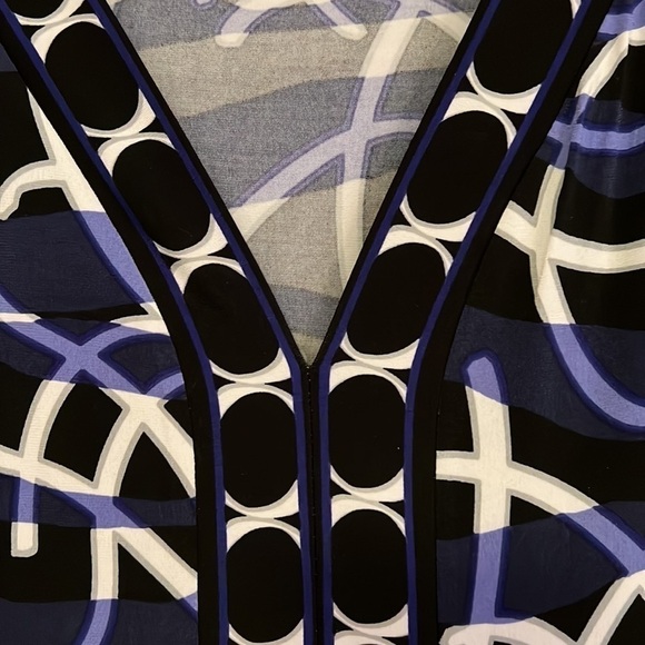 AXCESS Black/Blue/Gray/White Design Deep V-Neck Dress w/Tie Belt, Sz Large, EUC. - Picture 4 of 10